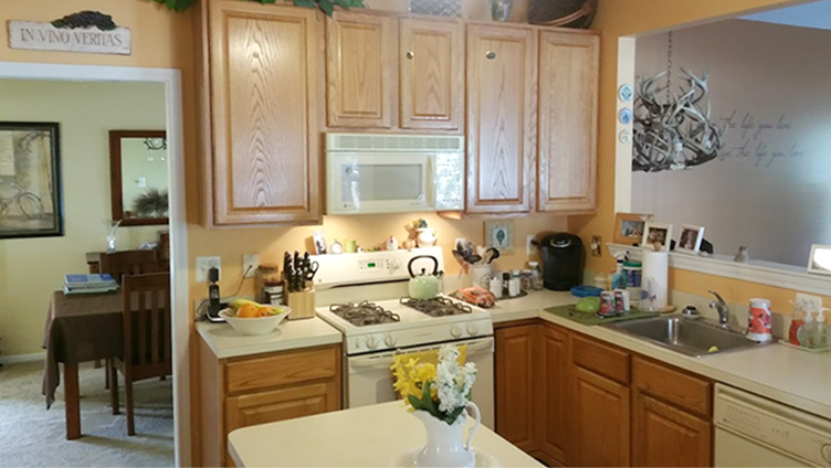 Jackson NJ Kitchen Before Renovation by Rasinski Construction View 1