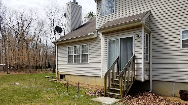 Jackson NJ Home Before a Rasinski Trex Deck Installation